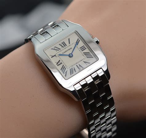 montre cartier femme noir|cartier classic watches for women.